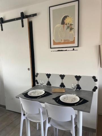 Studio A 15 Mn De Toulouse A Castelginest Buitenkant foto